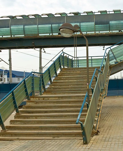 Лестничный пролёт на станции "Лосиноостровская"