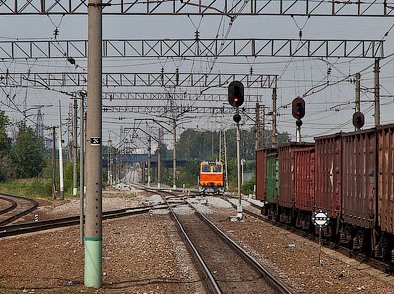 Линии железной дороги около станции "Овражки"
