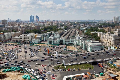 Площадь перед Белорусским вокзалом