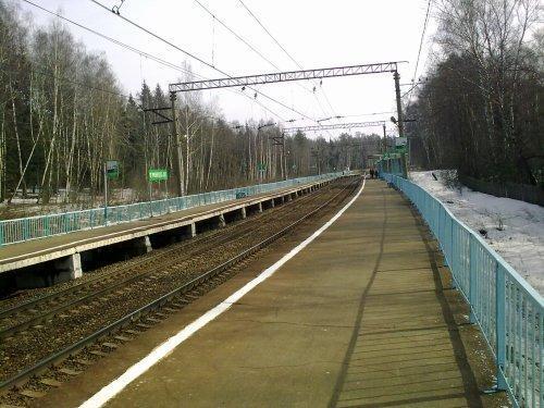 Платформы на станции"Троицкая" 