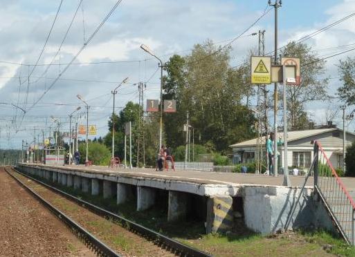 Платформа на станции "Катуар"