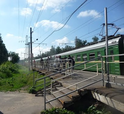 Электропоезд около станции "Купавна" 