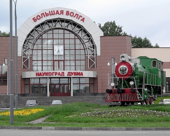 Новое здание вокзала на станции "Большая Волга"