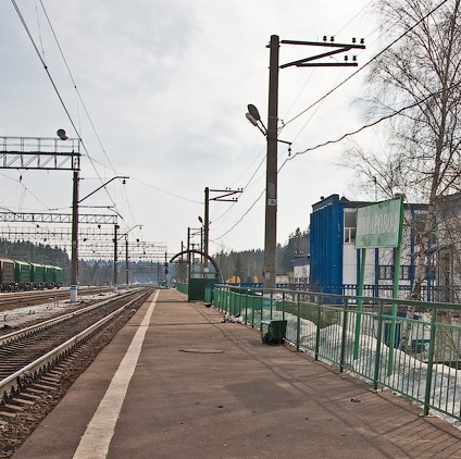 Платформа на станции "Поварово-2"