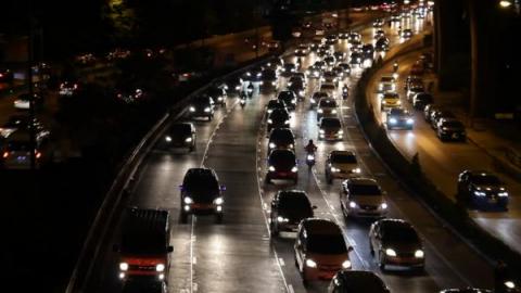 Правительству столицы надо акцентировать своё внимание на развитии автомобильных артерий 